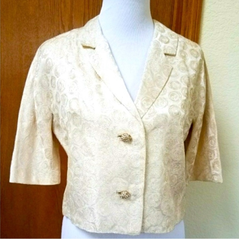 Vintage White Ivory Brocade Rhinestone Button Short-sleeved Cropped Top